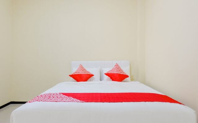 Sm House by OYO Rooms