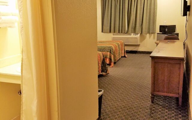 Travel Time Motel