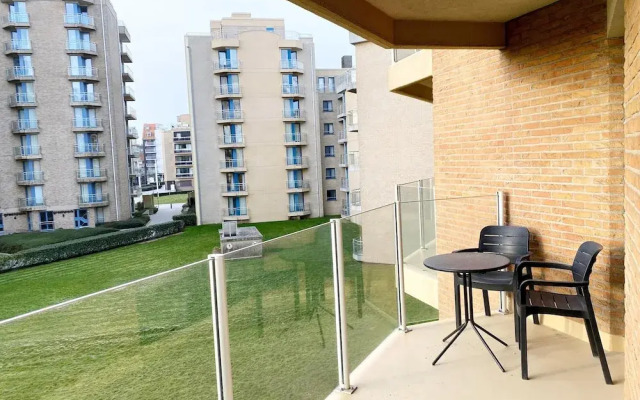 Apartment Nieuwpoort Near Sandy Beaches