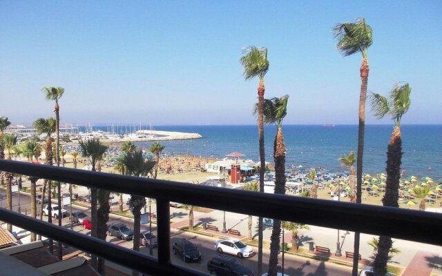 Krasas Beach Apartments