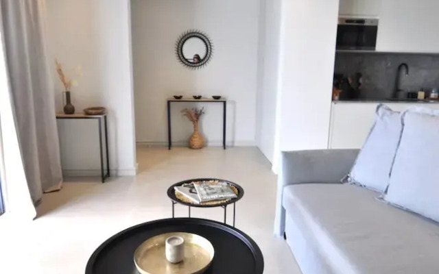 Zennova 52  Villa Cueva