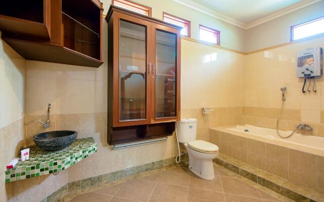 OYO 1195 The Doctor's guest house Syariah