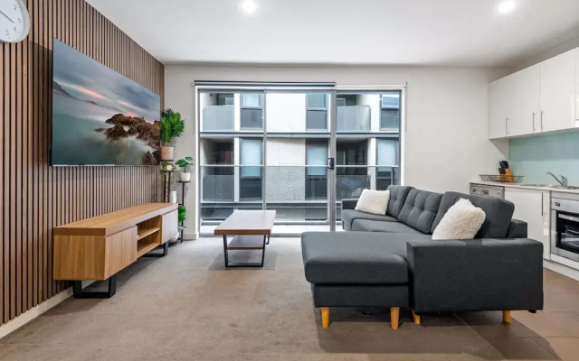 Cosy 1-bed With Balcony in Trendy St Kilda