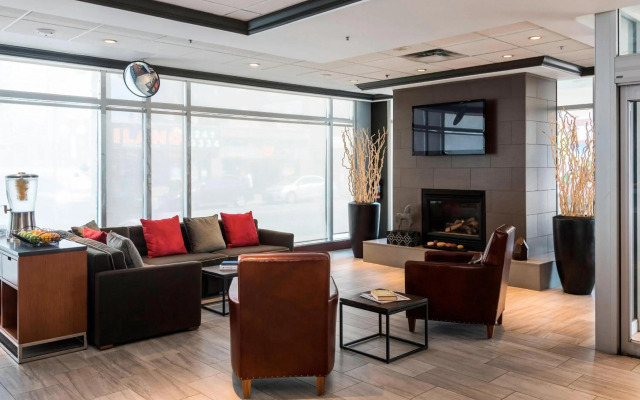 Courtyard by Marriott Downtown Ottawa