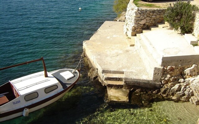 Ivan - 15 m From Beach - A3