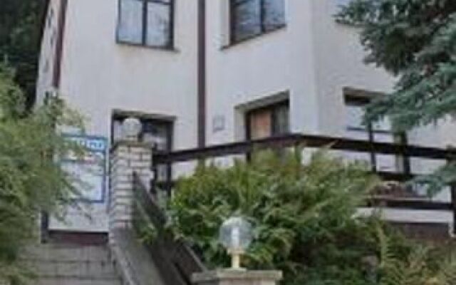 Hotel Remi