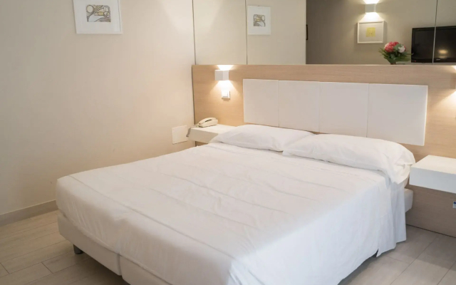 Mediterraneo Hotel & Residence