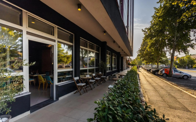 BLEECKER Hotels