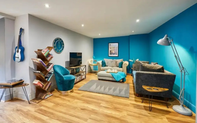 Host Stay Indigo River