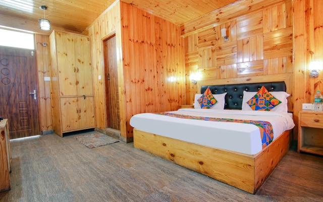 FabHotel Mahadev Cottage