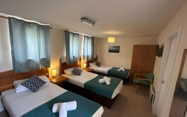 Mackay's Spa Lodge Hotel