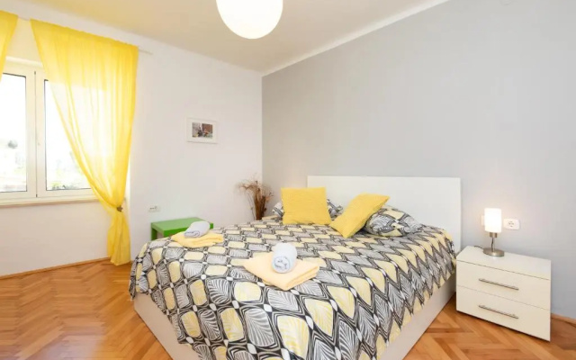 Apartment PORTAPISANA just 50m from the beach