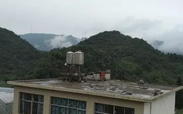 Panzhou Tongxiang Customs Inn