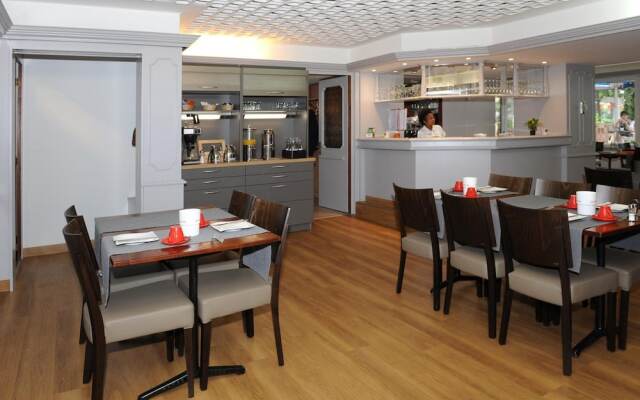 Hôtel De La Dent-du-Midi