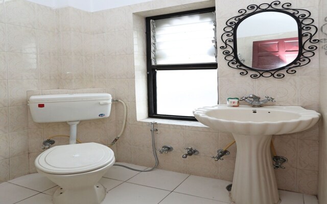 OYO 3942 Hotel Baba Palace
