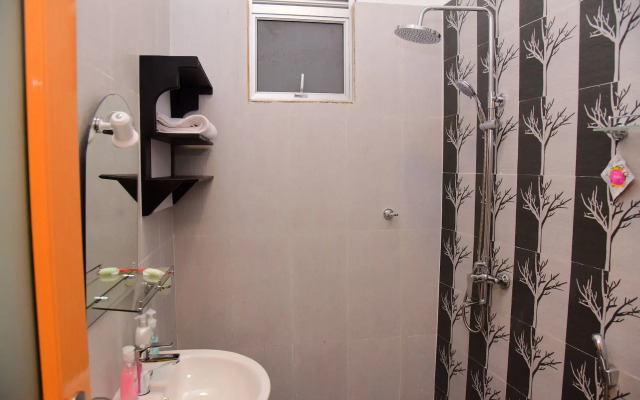 White Villa Airport Transit Hotel