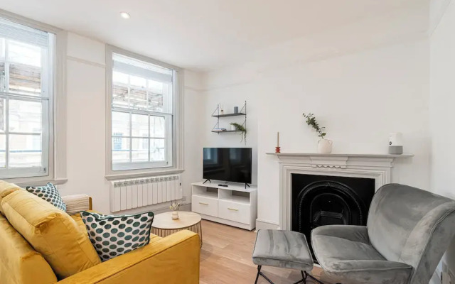 JOIVY Stylish 1 bed flats in Soho