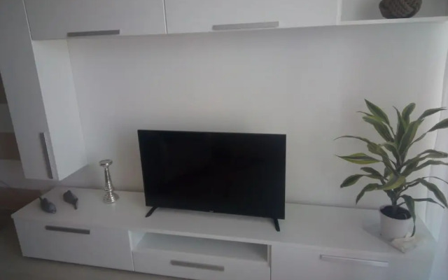 The Edge Apartment