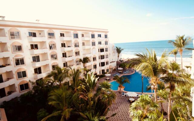 Maz4you Beachfront Condo