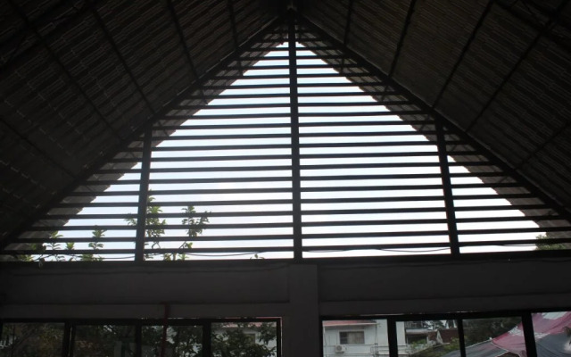 XL Homestay