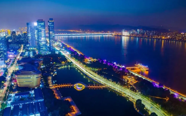 Jinglan Yuntai Impression Hotel