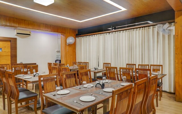Treebo Hotel Shivas