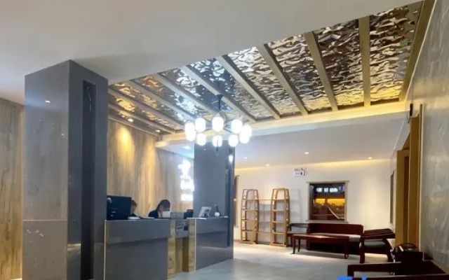 Yading Paradise Inn