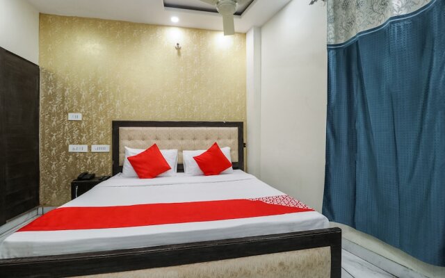 Victoria Crossroads by OYO Rooms