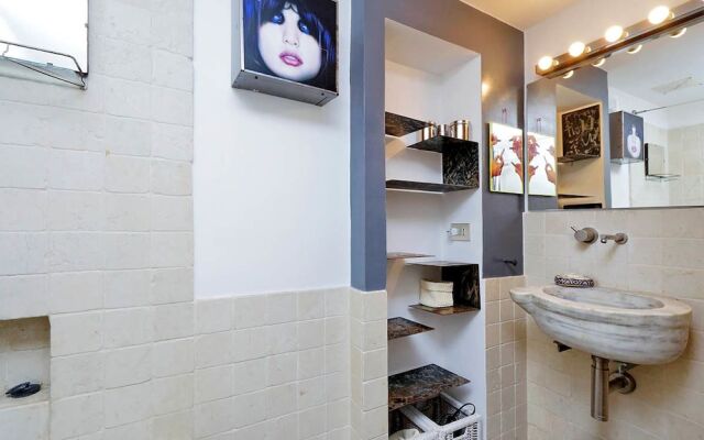 Monti Bright Apartment