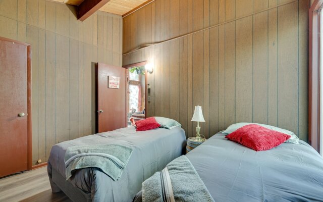 Tobyhanna Vacation Rental w/ Pool Access!