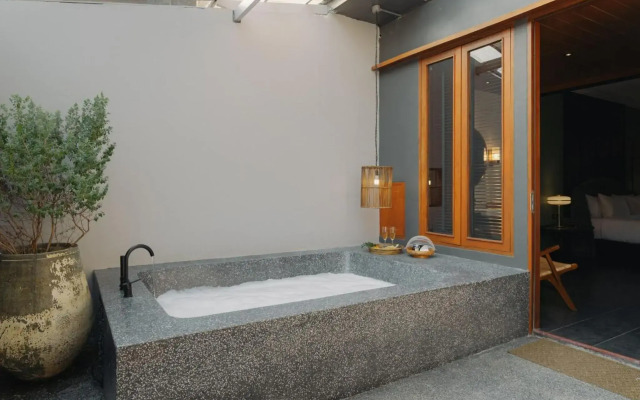 Hotel Loy Chiang Mai - Adult Only