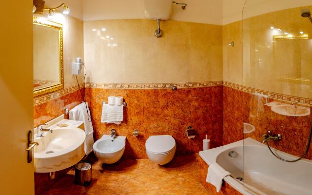 Hotel Santa Lucia Le Sabbie d'Oro