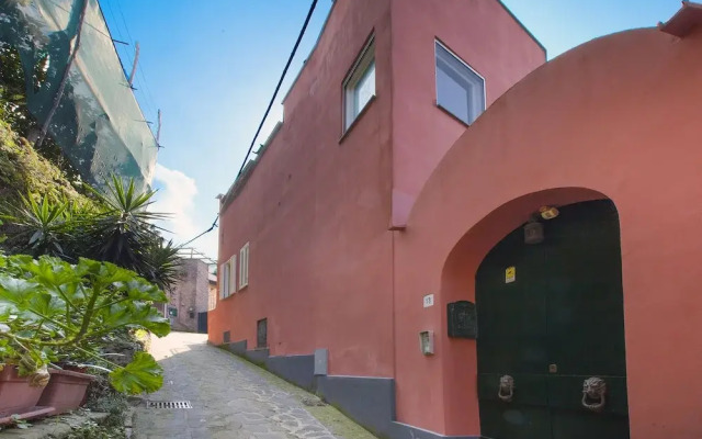 Villa Mayla