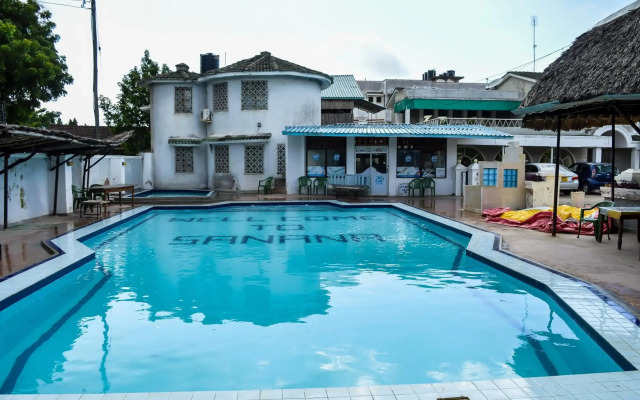 Sanana Conference Center and Holiday Resort