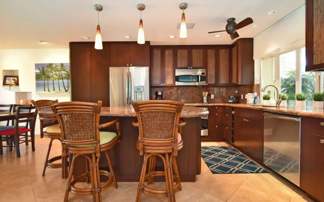 Puamana 55-4 2 Bedrooms 2.5 Bathrooms Townhouse