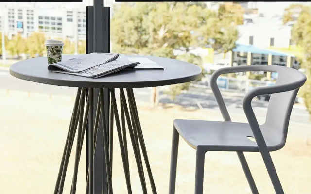 Quest Melbourne Airport