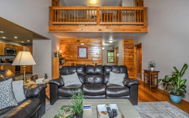 Toasted Marshmallow Lodge