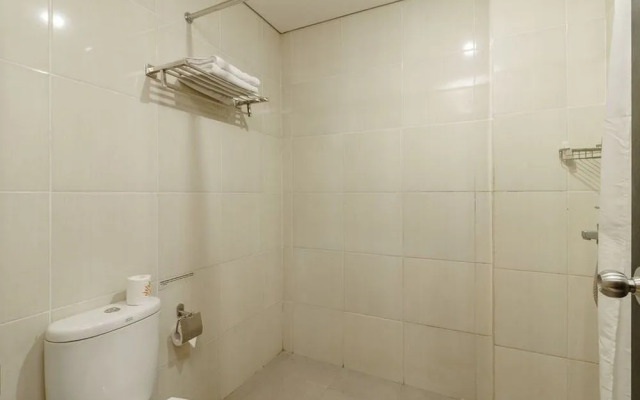 RedDoorz Plus near Sangkareang Park