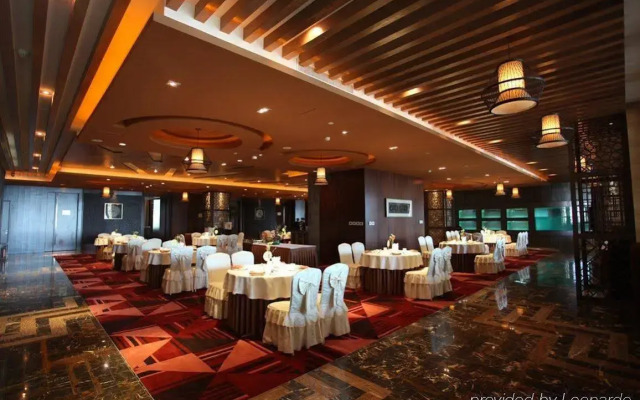 Crowne Plaza Danang by IHG