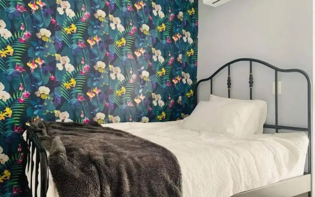 Southbank Modern Luxe Apartment