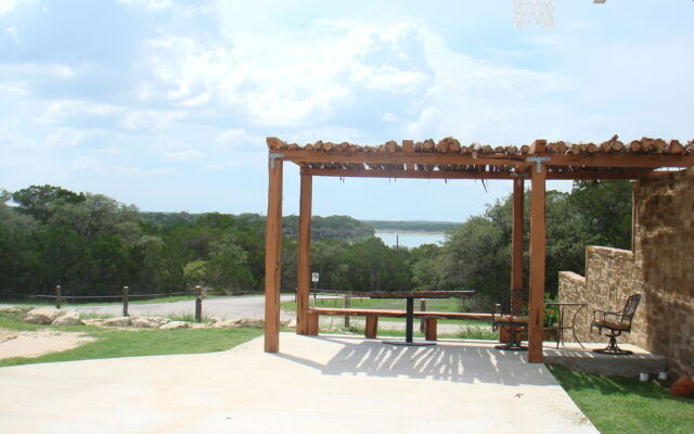Canyon Lake Condos - Lakeview Vacation Rentals