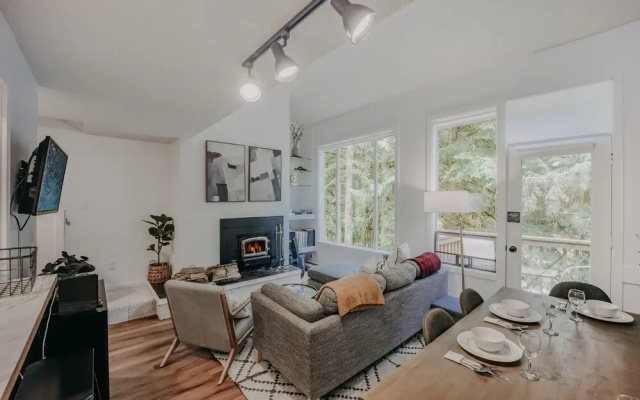 Snowater Condo #42 - Wifi - Pets Ok