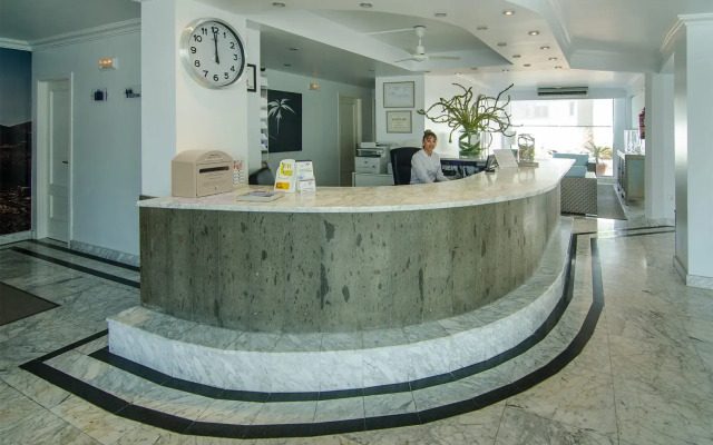 Apartamentos Parque Tropical