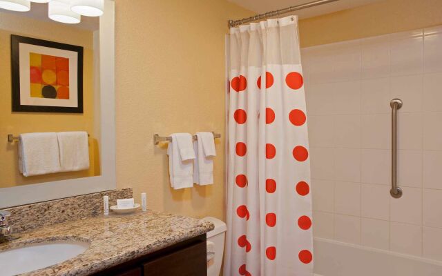 Towneplace Suites By Marriott Bloomington