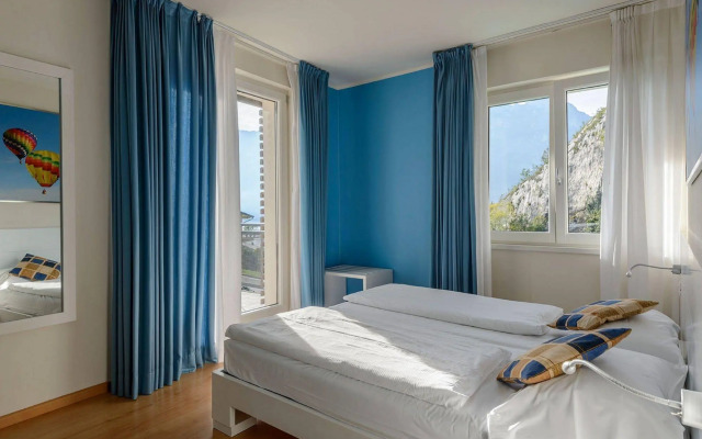 Hi Hotels Torbole Pool & Spa