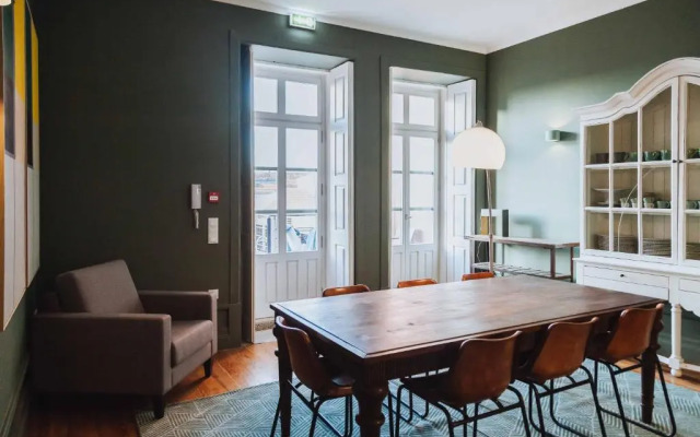 4-Suites Batalha Residence