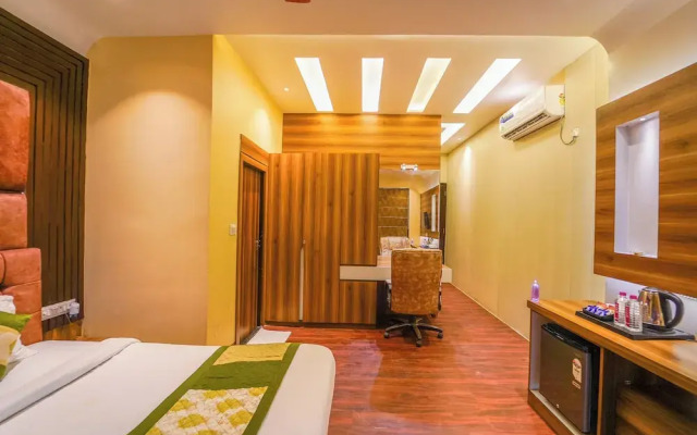 Shiv Rudraksh Resort - Near Assi Ghat