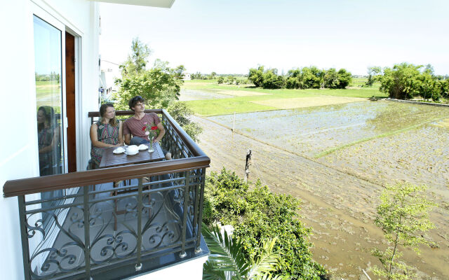 Iris De Villa Hoi An