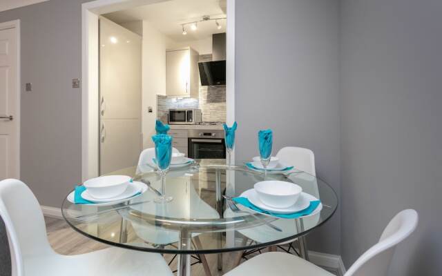 Forbes Retreat - Donnini Apartments