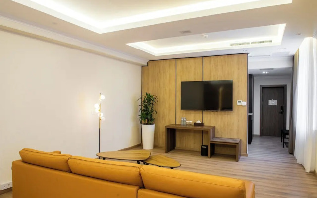 Silk Road Premium Hotel